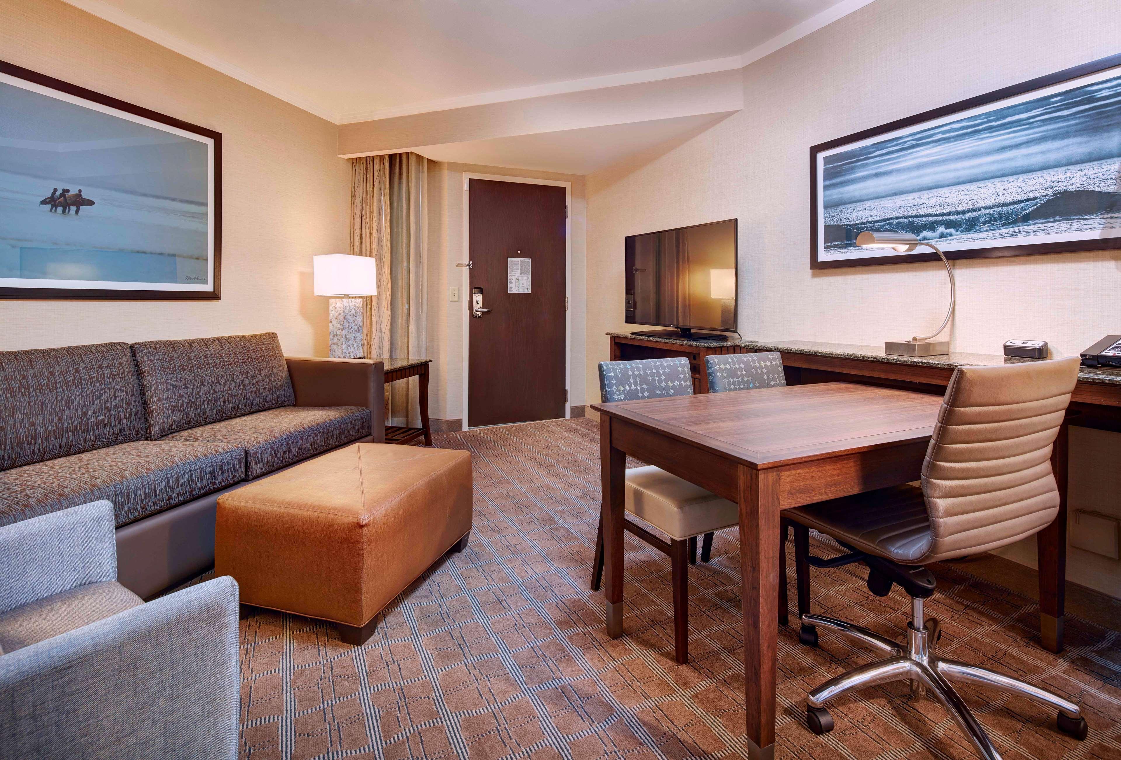 Embassy Suites By Hilton San Diego La Jolla Esterno foto