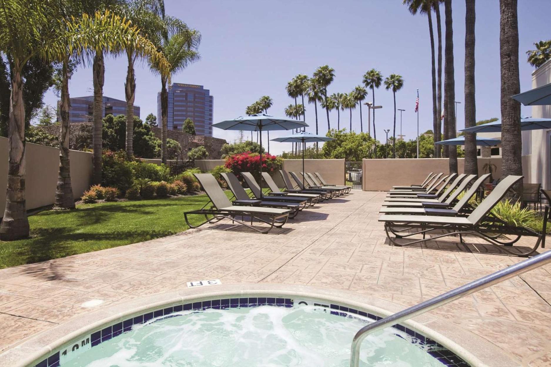 Embassy Suites By Hilton San Diego La Jolla Esterno foto